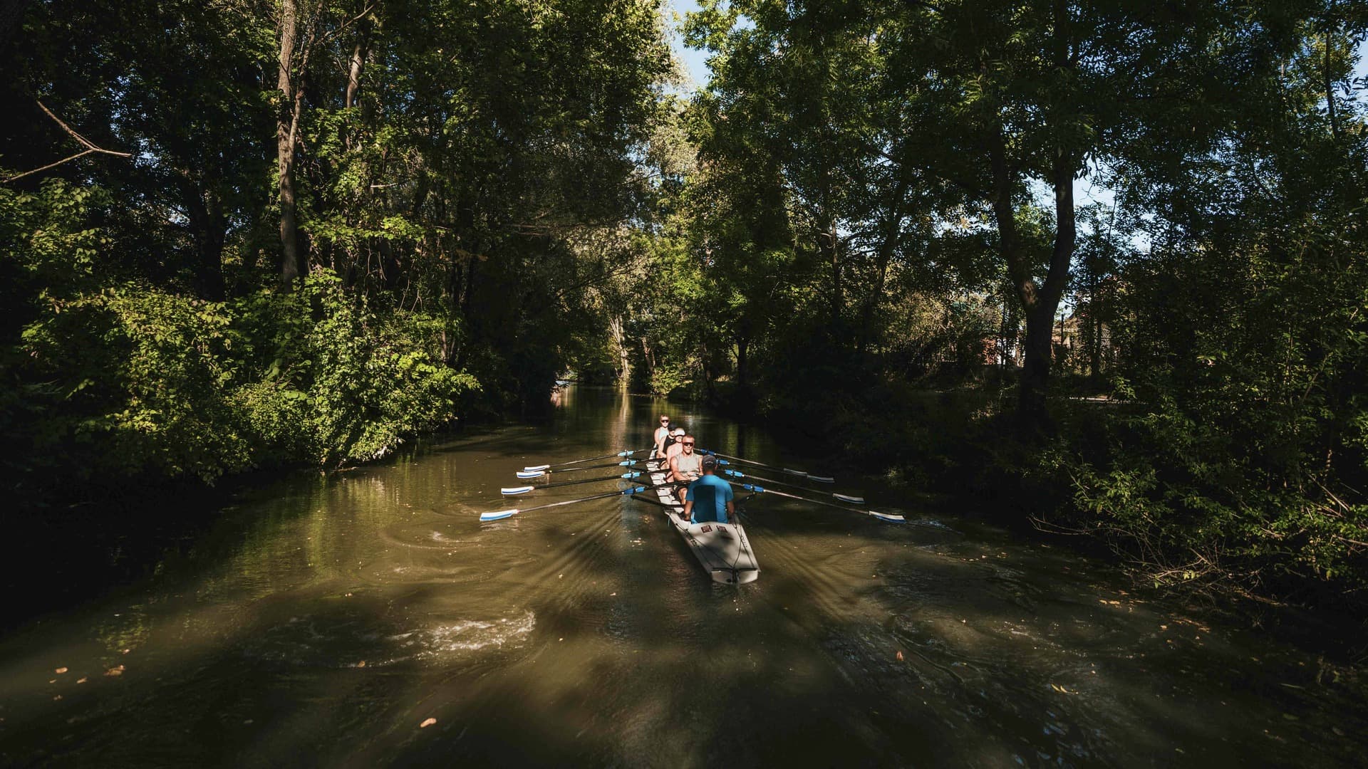 Hero background slide 4